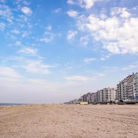 Апартаменты Cozy Panorama Flat By The