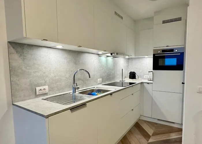 Cozy Panorama Flat By The *